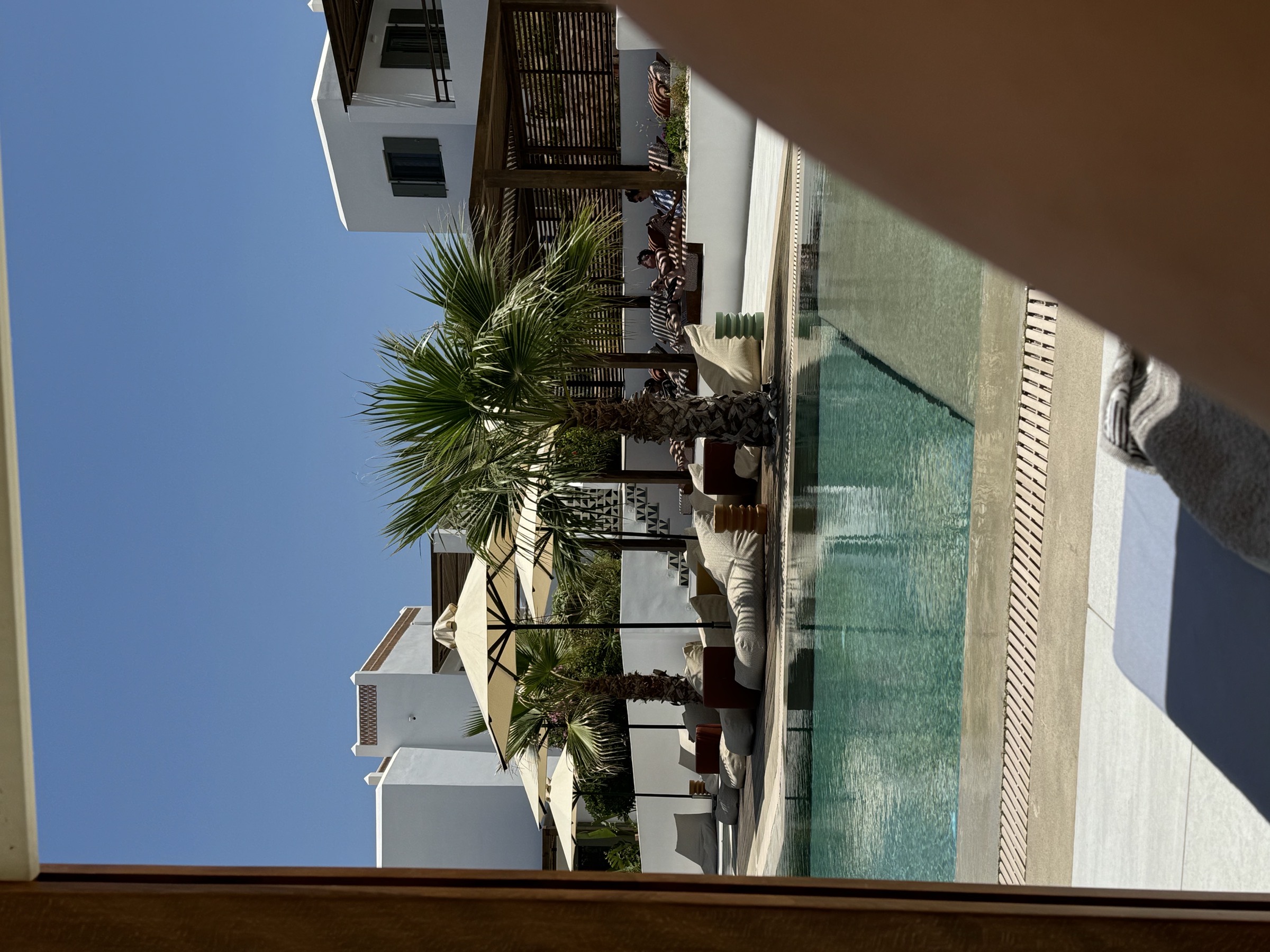 Pool, no agenda