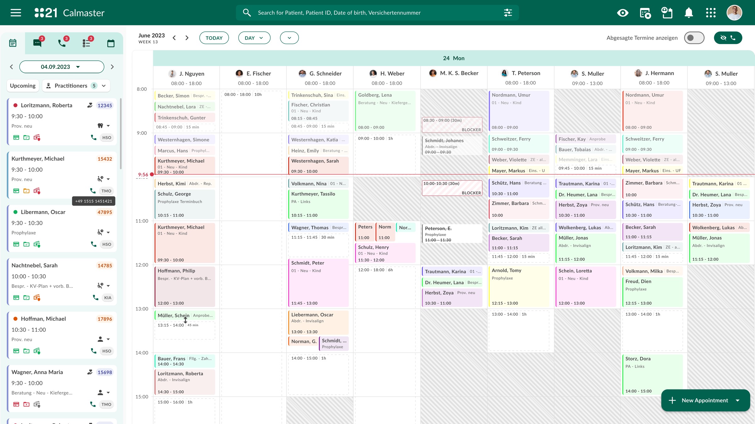 Calmaster calendar — week view with practitioners as columns